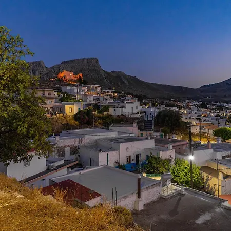 Апартаменты Filoxenia House