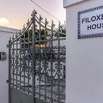 Filoxenia House Appartamento *