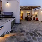 Apartment Filoxenia House *